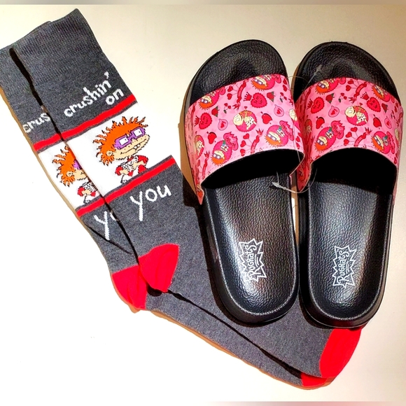 Rugrats Crushin On You Be My Valentine Adult Unisex Slides with Socks - Picture 1 of 5